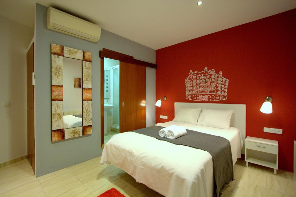 Hostel Artistic Βαρκελώνη Δωμάτιο φωτογραφία